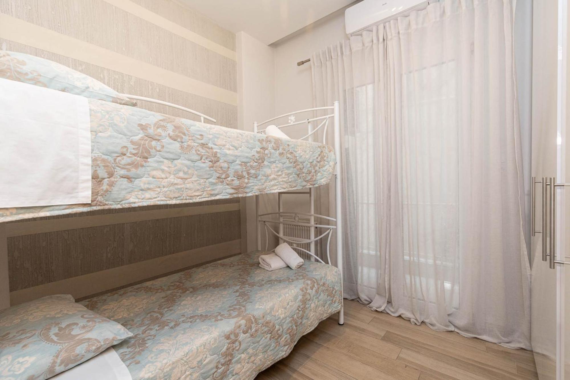 Tsimiski'S Pearl Thessaloniki Buitenkant foto