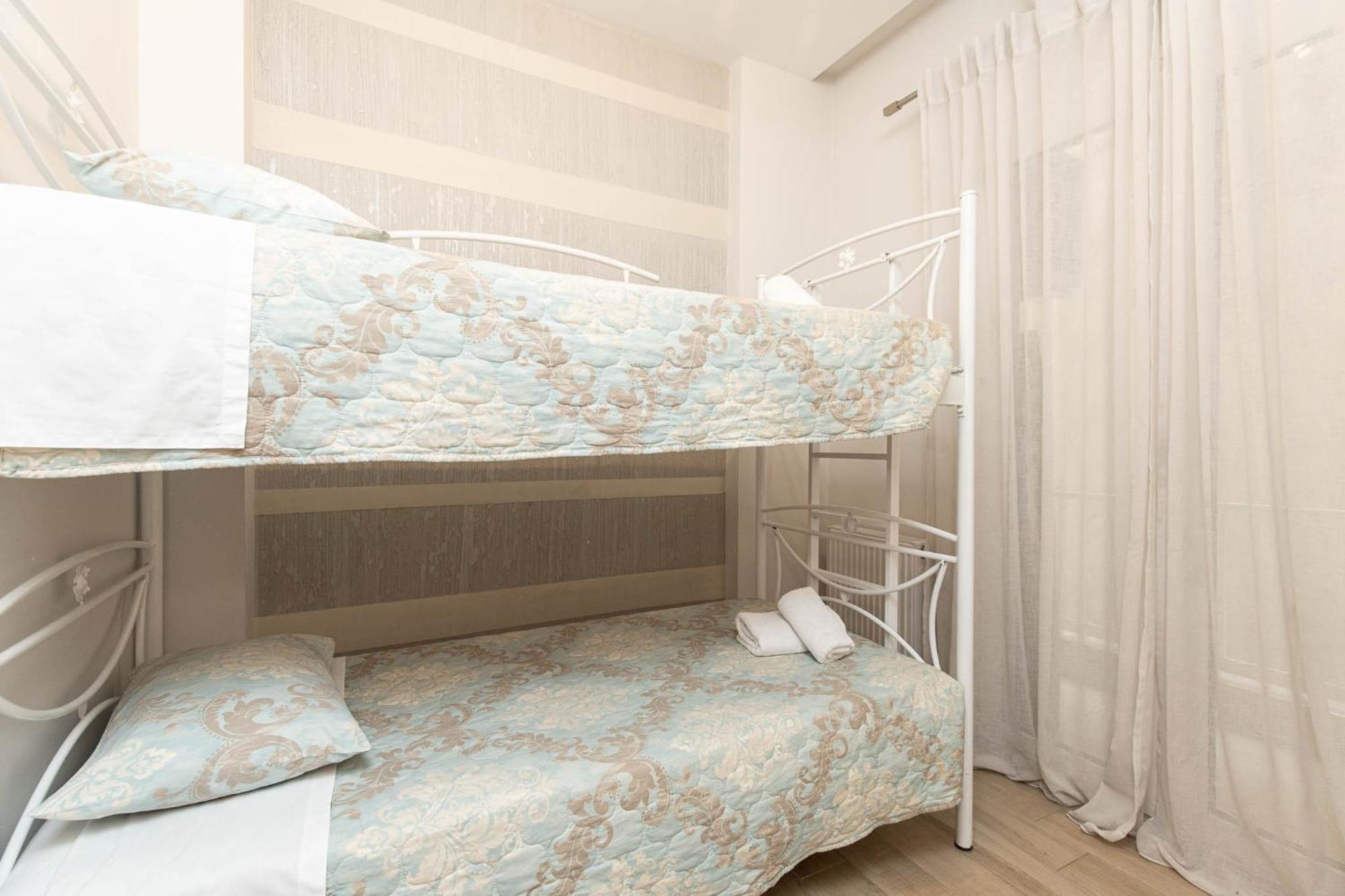 Tsimiski'S Pearl Thessaloniki Buitenkant foto